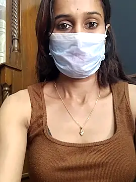 Snapshot of Oleevia chatting on 10-12-25, 06:59 Oleevia online show from 10-12-25, 06:59