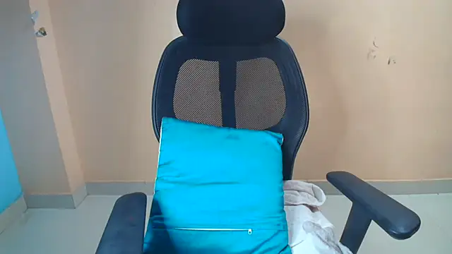 Chandani-Love online show from 04-15-26, 06:34