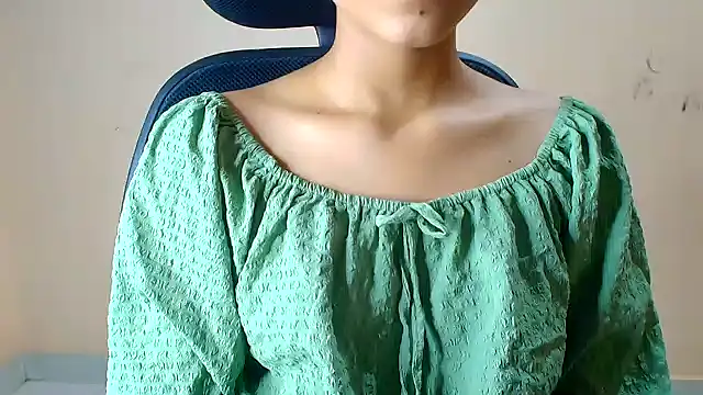 Chandani-Love online show from 06-22-26, 05:21