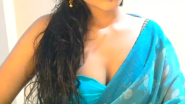 Chandani-Love online show from 05-23-26, 07:13