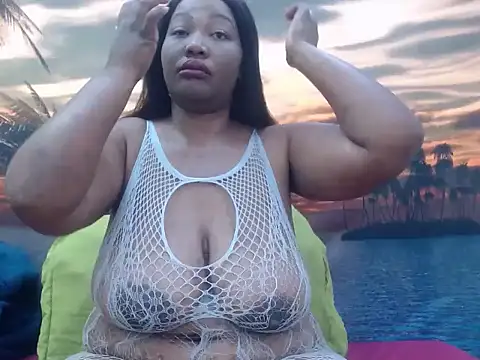 chubbydoll122 online show from 05-28-26, 04:53
