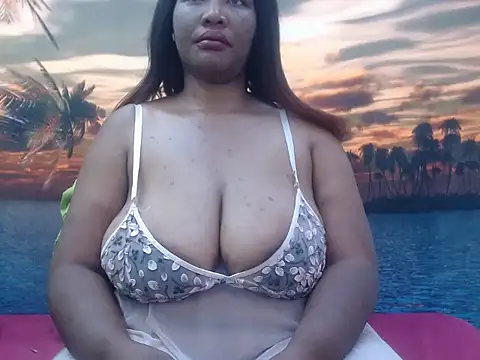chubbydoll122 online show from 05-25-26, 01:27
