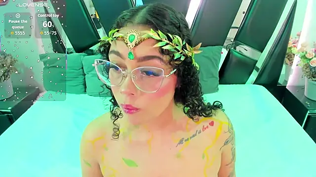 Snapshot of antonelllepiercee chatting on 12-03-25, 11:31 antonelllepiercee online show from 12-03-25, 11:31