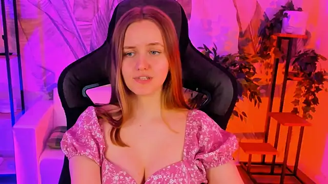KellyPoter online show from 02-04-25, 06:17