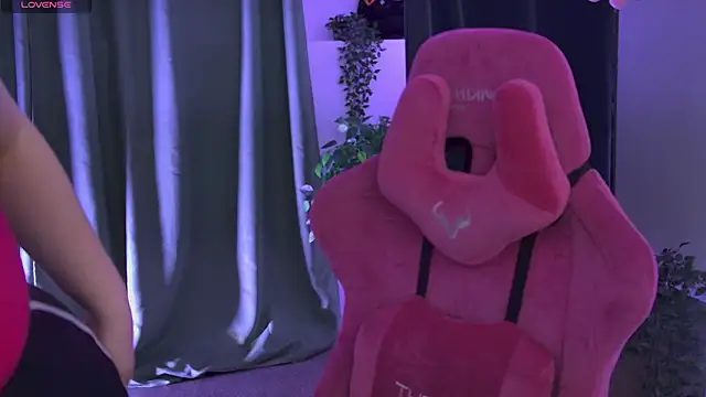 KellyPoter online show from 03-04-26, 07:27