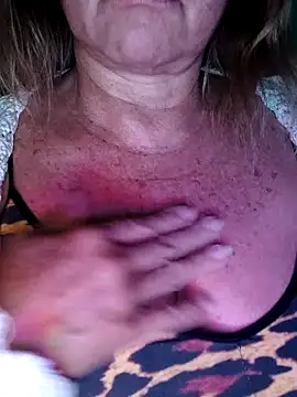 Kasandra Ho online show from 12-01-25, 08:37