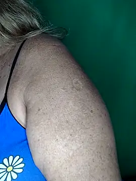 Kasandra Ho online show from 11-05-25, 07:55