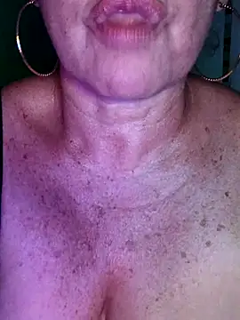 Kasandra Ho online show from 12-14-25, 05:07