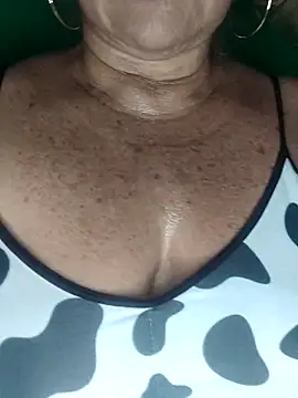 Kasandra Ho online show from 10-29-25, 06:18