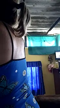Snapshot of Kasandra_Ho chatting on 03-10-25, 02:05 Kasandra Ho online show from 03-10-25, 02:05
