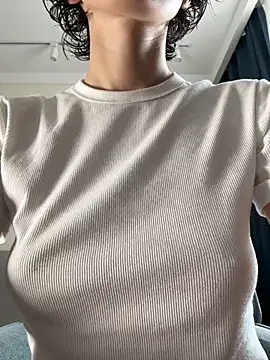 kikidoll online show from 05-18-26, 03:28
