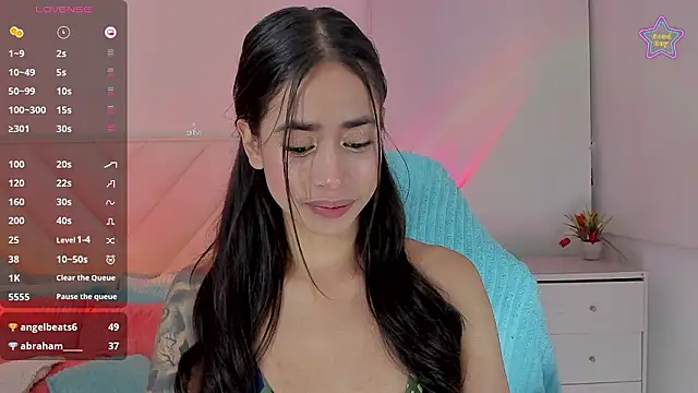 misscassidy  online show from 02-04-26, 01:00