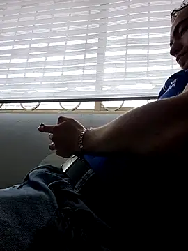 dragon1006 online show from 04-11-26, 08:34