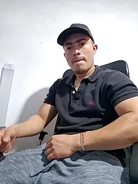 dragon1006 online show from 04-01-26, 06:15