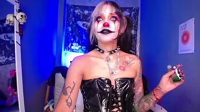 amelierouss online show from 03-28-26, 04:46