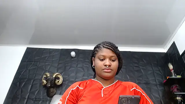 Snapshot of Hanna_Fox_69 chatting on 05-15-26, 10:57 Hanna Fox 69 online show from 05-15-26, 10:57