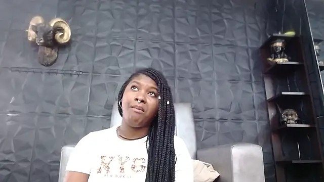 Hanna Fox 69 online show from 11-07-25, 01:04