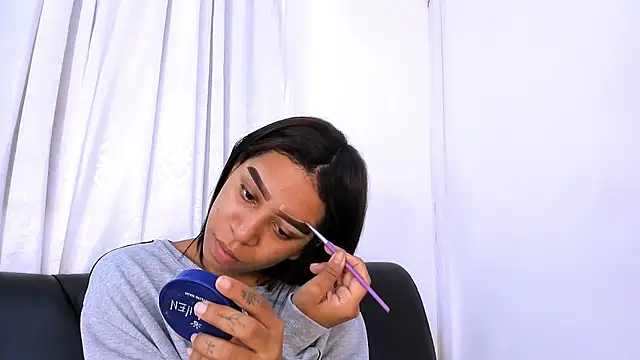 Fernanda brown18 online show from 10-09-25, 08:42