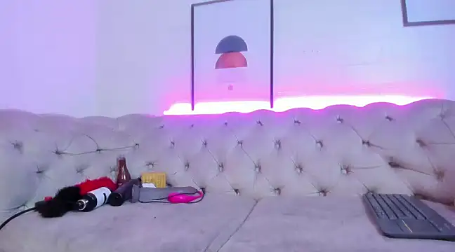 Aliiceyong online show from 03-03-25, 11:56