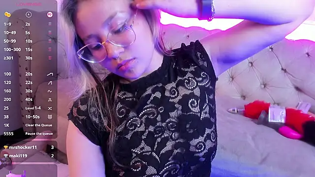 Aliiceyong online show from 02-22-25, 06:28