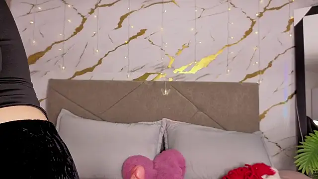 agatha 97  online show from 02-21-26, 04:03