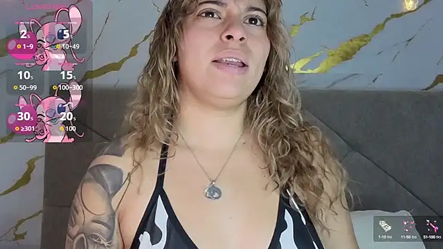 agatha 97  online show from 09-25-25, 03:56