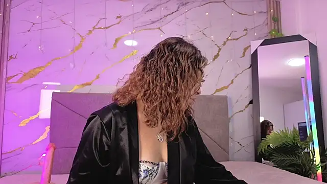 agatha 97  online show from 03-25-26, 03:06