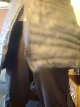 Pumpndeep online show from 10-27-25, 06:53