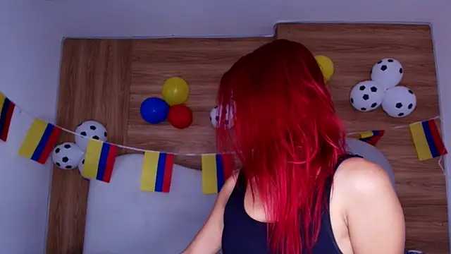 mia stanfort online show from 07-02-26, 07:20