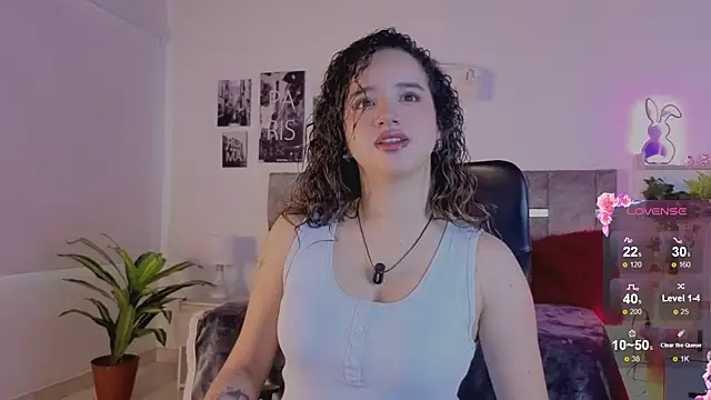 Snapshot of emilyrouxe chatting on 07-13-26, 03:44 emilyrouxe online show from 07-13-26, 03:44