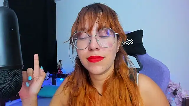  Moon Johnson online show from 10-21-25, 11:48