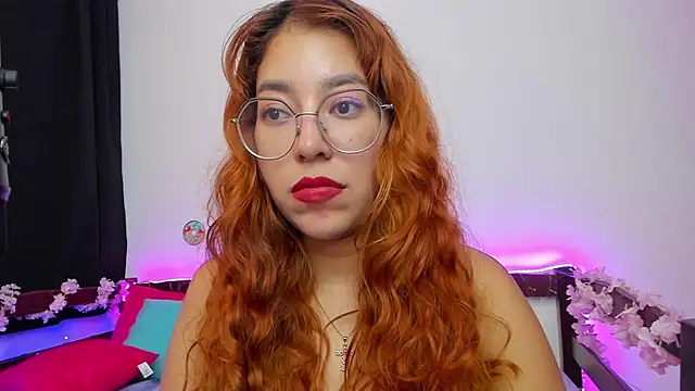  Moon Johnson online show from 09-16-25, 04:02