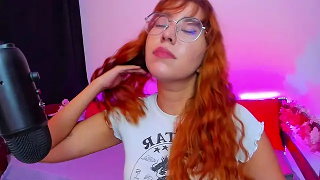  Moon Johnson online show from 09-15-25, 12:00