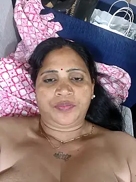Snapshot of Neha8923 chatting on 03-10-25, 02:37 Neha8923 online show from 03-10-25, 02:37