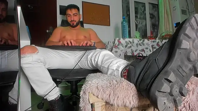 welcometo hell online show from 12-17-25, 11:32