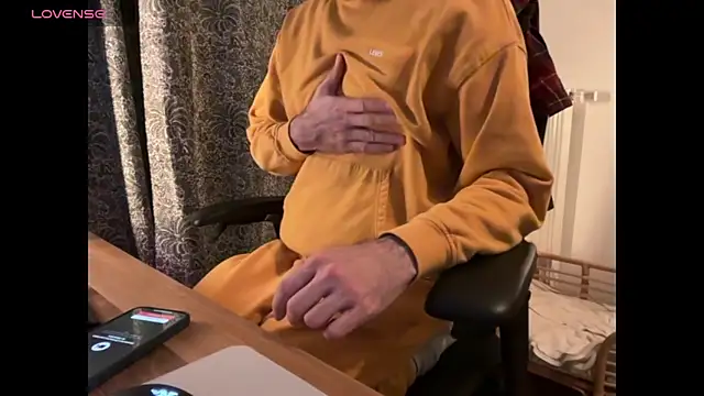 FrenchCamDog online show from 01-09-25, 11:24