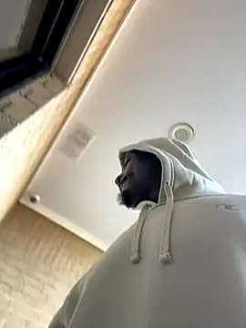 Backshort11 online show from 11-03-25, 03:15