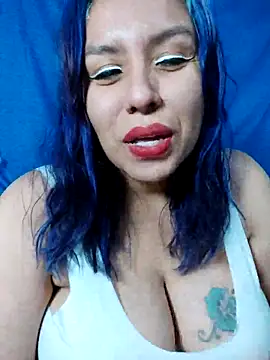 Viiooleetaas online show from 02-21-25, 03:23