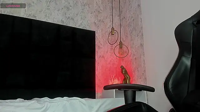 GabrielaBlake  online show from 03-12-25, 12:20