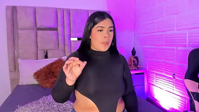 EmmaBecket2 online show from 11-04-25, 03:21