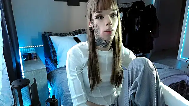 Snapshot of Tanya_M chatting on 12-19-24, 12:45 Tanya M online show from 12-19-24, 12:45