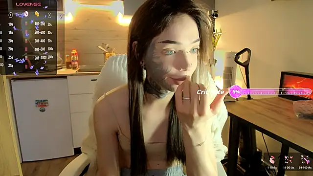 Tanya M online show from 11-15-25, 01:26