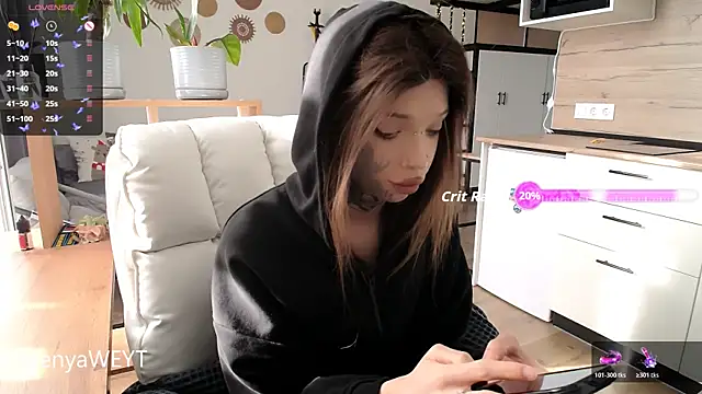 Tanya M online show from 11-22-25, 08:24