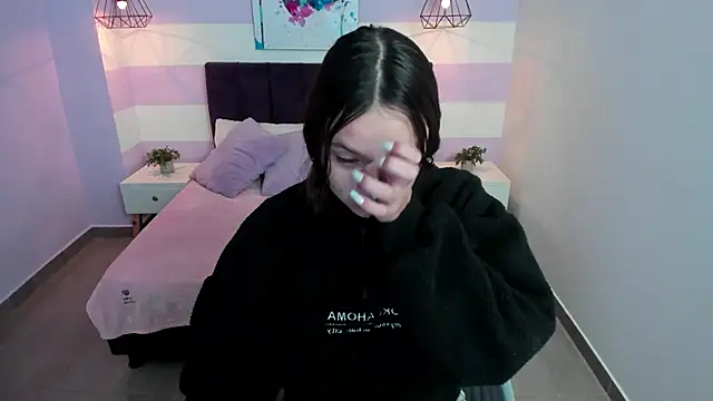 Snapshot of Carol_Pinter chatting on 03-20-25, 12:22 Carol Pinter online show from 03-20-25, 12:22