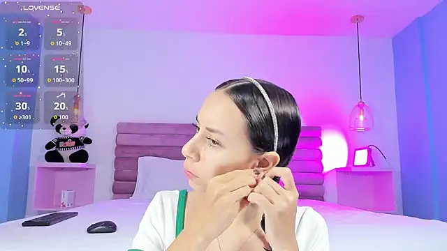 AbyCooper online show from 11-12-25, 11:58