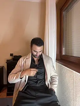 Snapshot of ali_babachapter2 chatting on 12-15-24, 09:03 ali babachapter2 online show from 12-15-24, 09:03