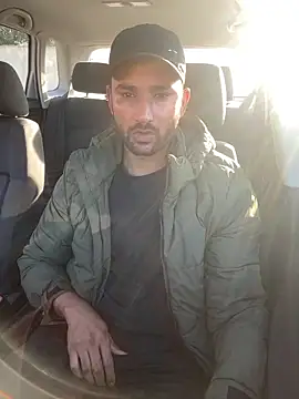 Snapshot of ali_babachapter2 chatting on 12-21-24, 03:31 ali babachapter2 online show from 12-21-24, 03:31