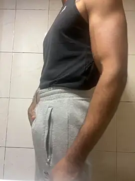 Snapshot of ali_babachapter2 chatting on 09-19-25, 06:56 ali babachapter2 online show from 09-19-25, 06:56