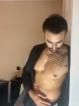 Snapshot of ali_babachapter2 chatting on 12-30-24, 10:34 ali babachapter2 online show from 12-30-24, 10:34