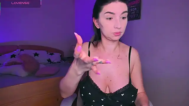 Snapshot of AdellaLoveX chatting on 06-24-26, 06:12 AdellaLoveX online show from 06-24-26, 06:12